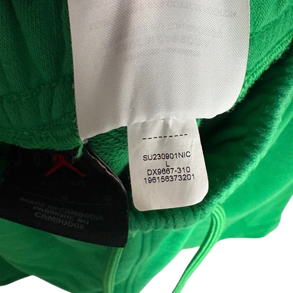 Nike Jordan Essentials Men's Green Fleece Shorts Size Large Activewear Lounging - Picture 4 of 6